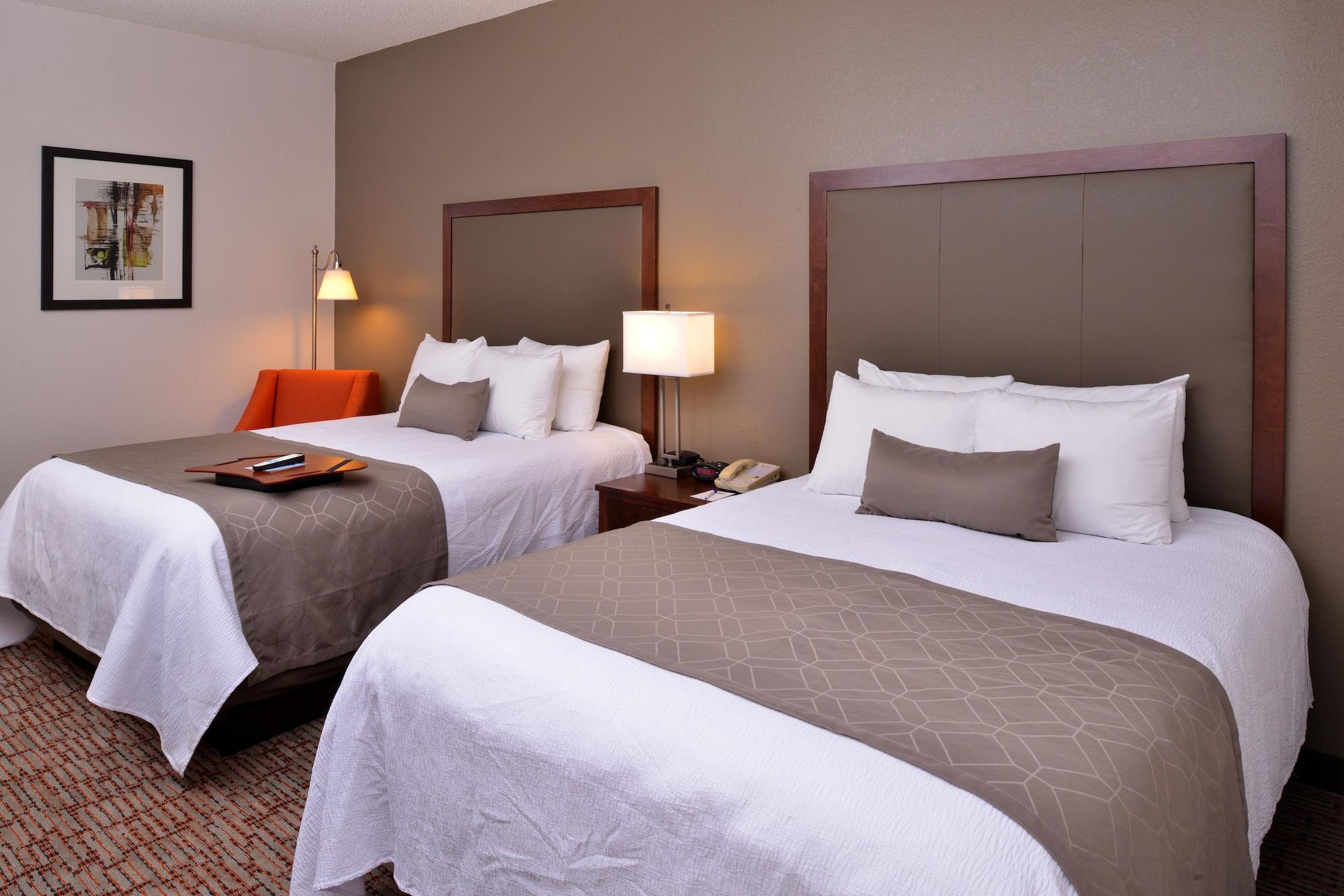 Best Western Plus Wichita West Airport Inn Экстерьер фото
